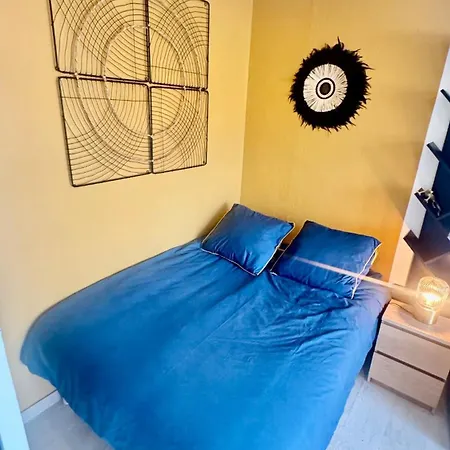 Grand Terrasse Climatise Et Calme Lejlighed Saint-Raphaël