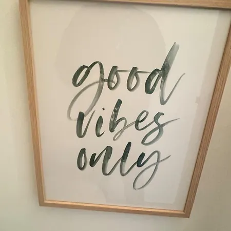 Grand Terrasse Climatise Et Calme