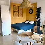 Grand Terrasse Climatisé Et Calme Apartamento